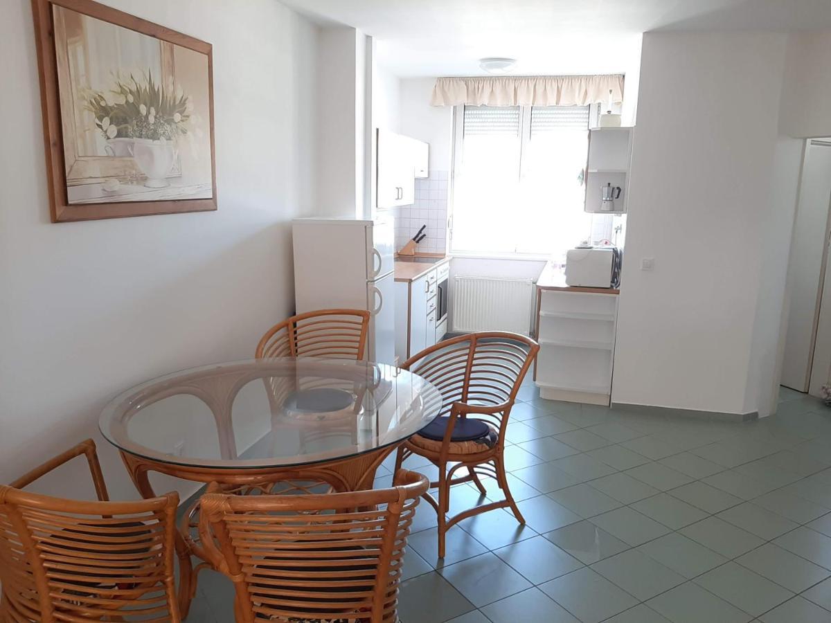 Max Thermal Apartman Hévíz Екстериор снимка